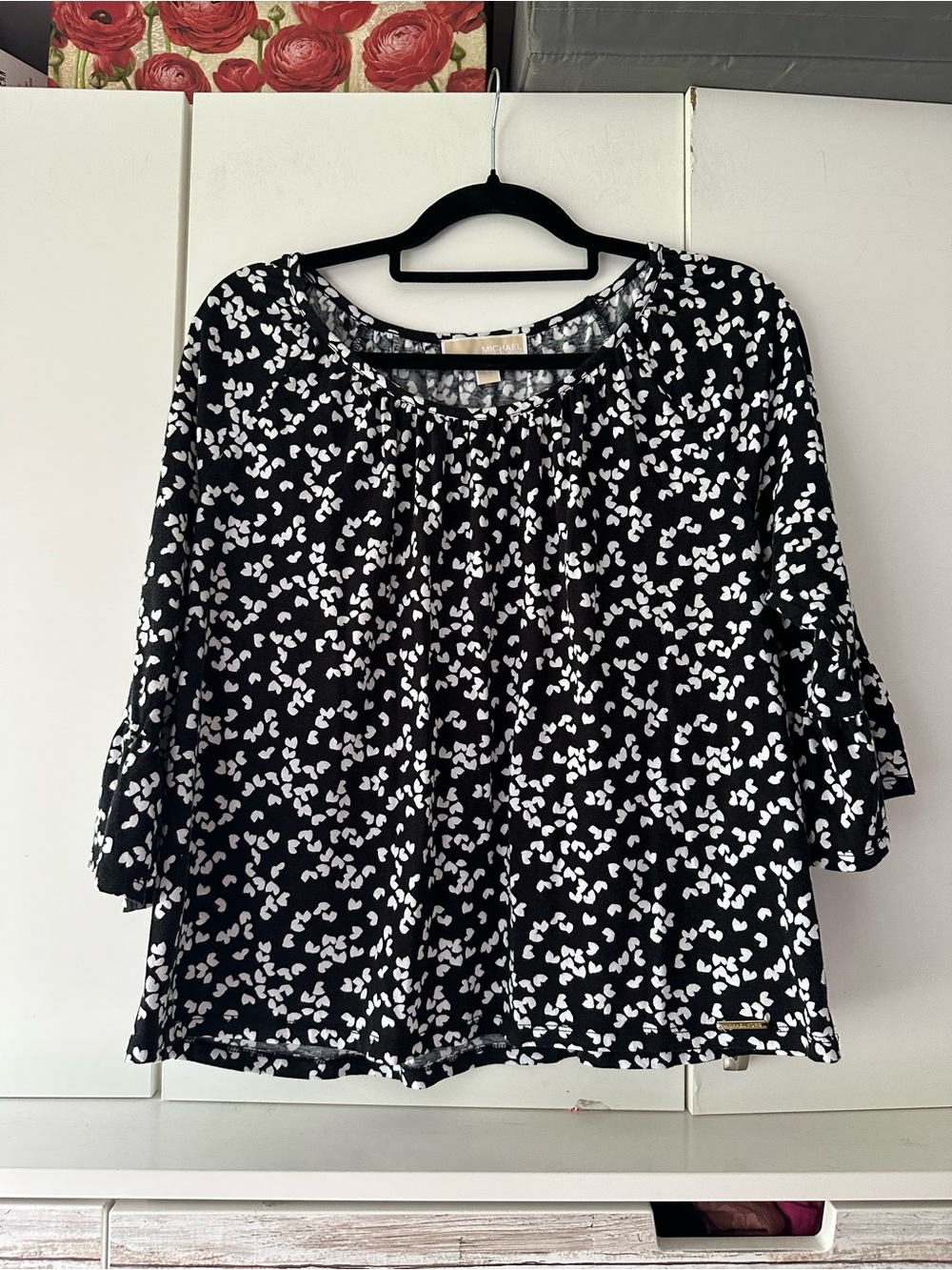 🖤 Michael Michael Kors Black & White Print Bell Sleeve Top – Women’s Large
